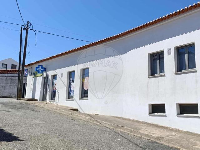 Loja venda em Mourã, Beja