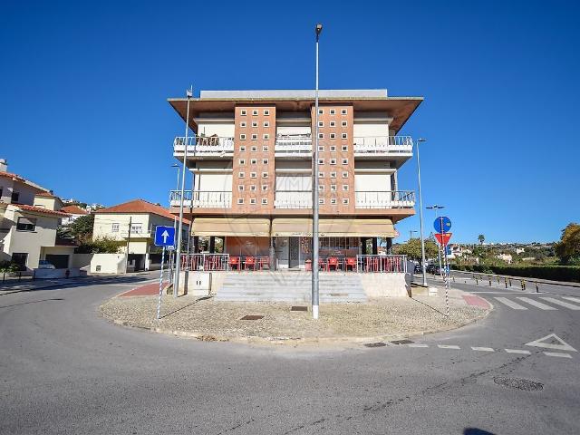 Loja venda em Oeiras e São Julião da Barra, Paço de Arcos e Caxias, Oeiras