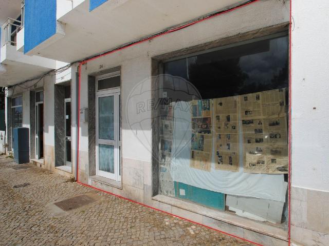 Loja venda em Arte Nova, Olhão