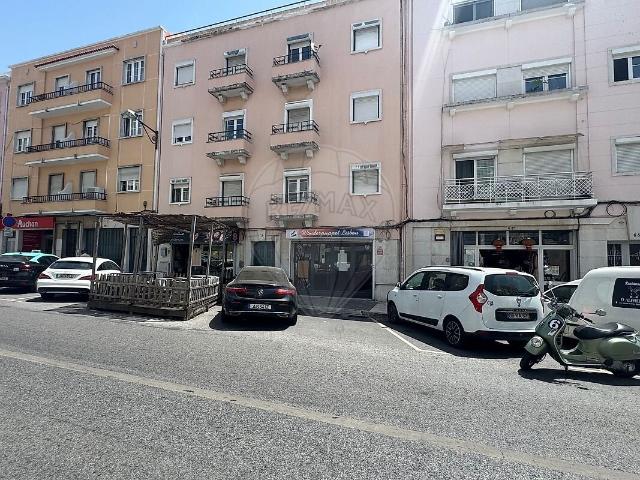 Loja venda em São João, Lisboa