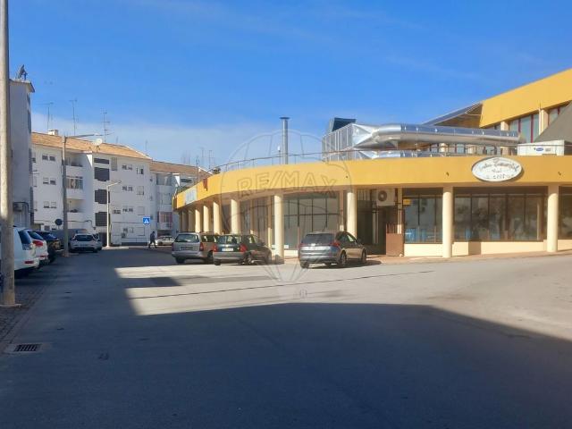 Loja venda em Sé e São Lourenço, Portalegre