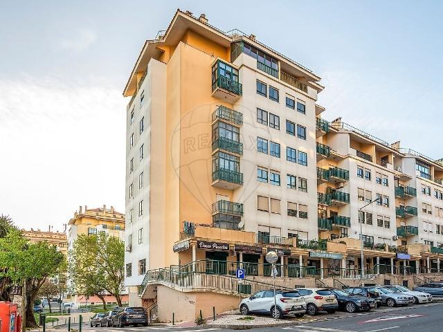 Loja venda em Belas, Lisboa