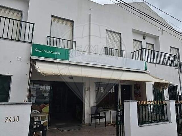 Loja venda em Quinta do Conde, Sesimbra