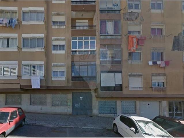 Loja venda em Falagueira, Amadora