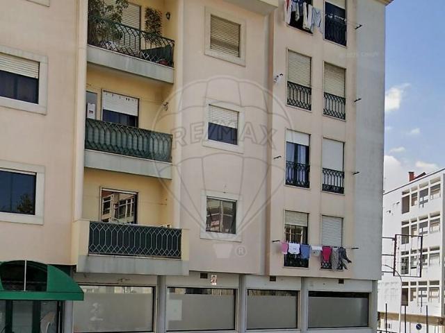 Loja venda em Arangues, Setúbal