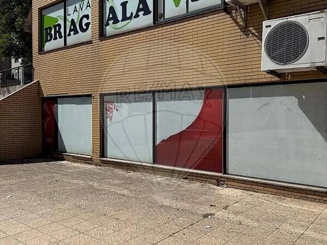 Loja venda em Bairro Novo, Braga