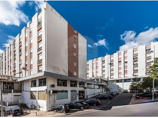 Loja venda em São Francisco Xavier, Setúbal