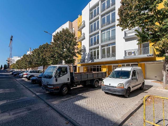 Loja venda em Quinta da Flamenga, Vialonga