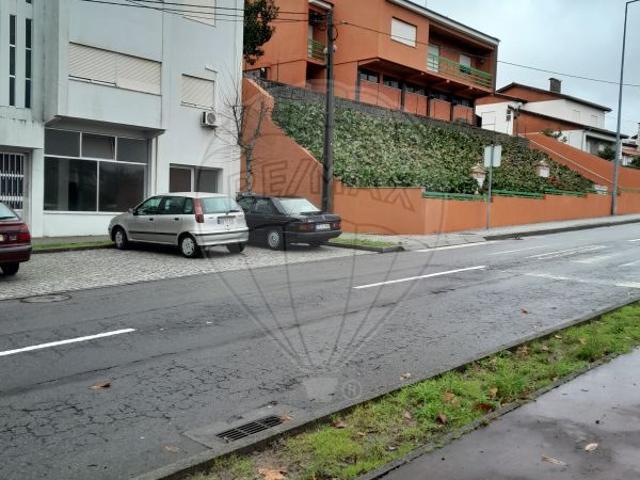 Loja venda em Vila Nova De Paiva, Viseu