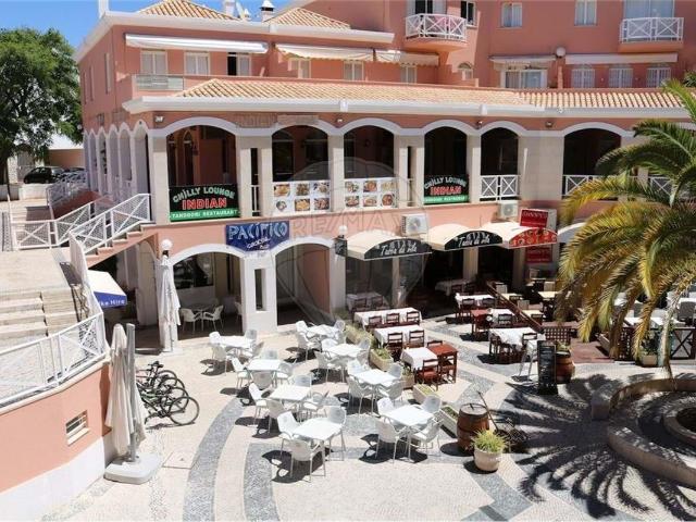 Ponto Comercial venda em Loulé, Vilamoura