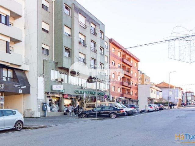 Loja venda em Felgueiras, Porto