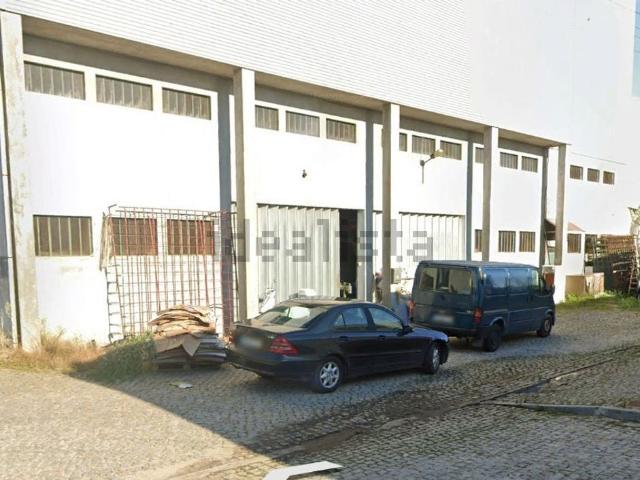 Armazém venda em Abação e Gémeos, Guimarães