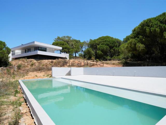 Loja venda em Arneiro dos Borralhos, Santarém