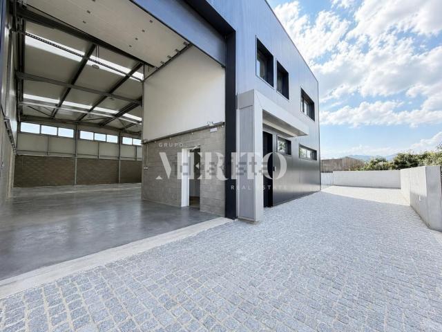 Armazém alugar em Ortigueira, Braga