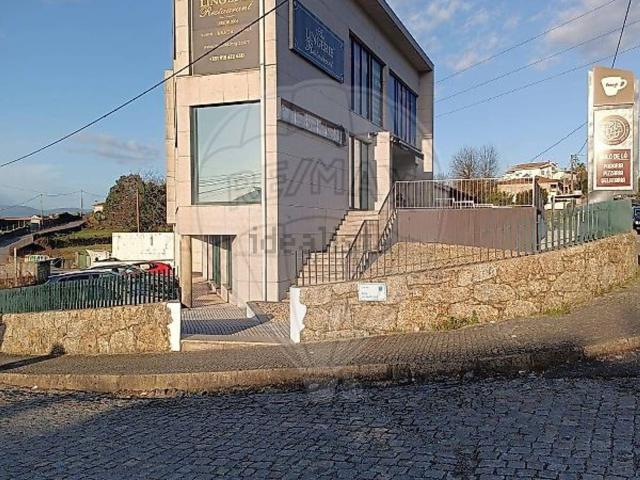 Ponto Comercial venda em Adaúfe, Adaúfe