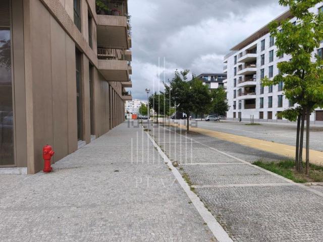 Loja venda em Pícua, Águas Santas