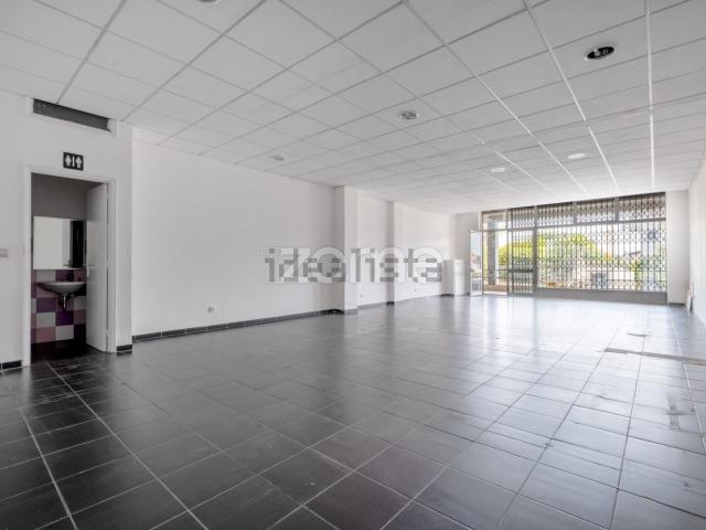 Ponto Comercial alugar em Águas Santas, Pícua