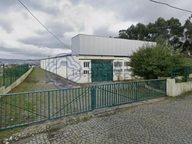 Armazém alugar em Maia, Águas Santas