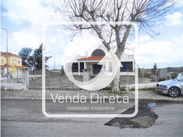 Armazém venda em Alcanena, Santarém