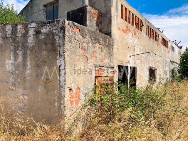 Armazém venda em Alcanena e Vila Moreira, Alcanena
