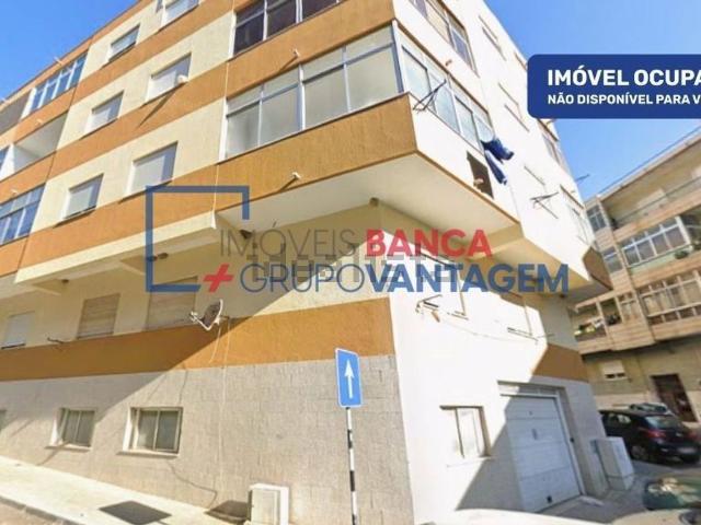 Armazém venda em Seixal, Setúbal