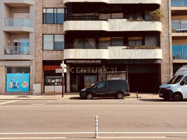 Loja alugar em Porto, Aldoar