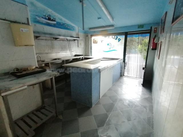 Loja venda em Castelo, Sesimbra