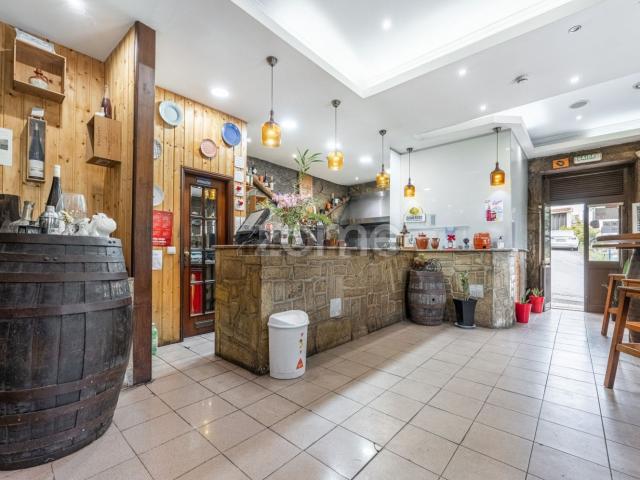 Loja alugar em Valongo, Alfena