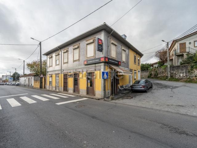 Loja alugar em Valongo, Alfena