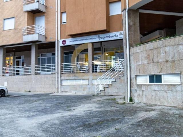 Loja alugar em Valongo, Alfena