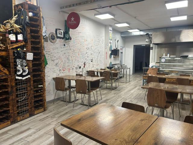 Armazém alugar em Valongo, Alfena