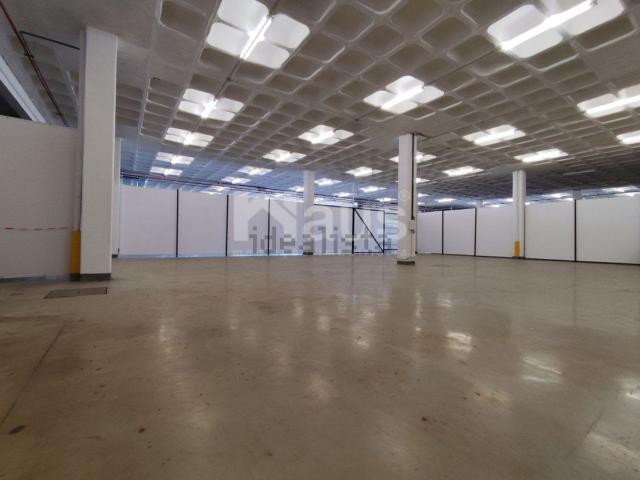 Armazém alugar em Moita, Alhos Vedros