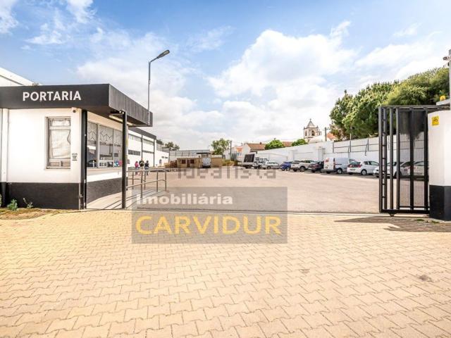 Armazém alugar em Bairro das Morçoas, Alhos Vedros