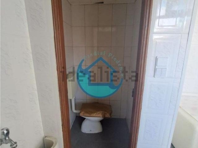 Loja venda em Ginjal, Almada