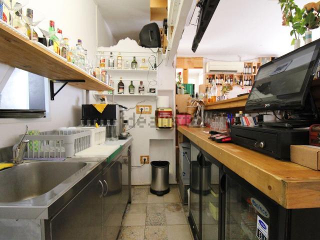 Loja alugar em Cova da Piedade, Almada