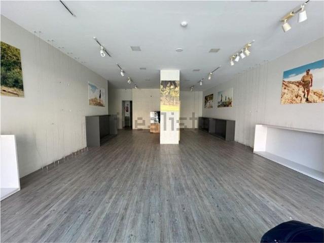 Loja alugar em Cova da Piedade, Almada