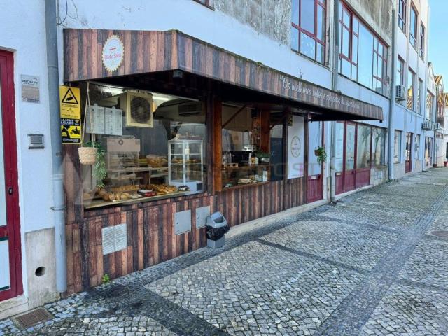 Loja venda em Almeirim, Santarém