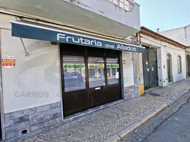Loja alugar em Almeirim, Santarém