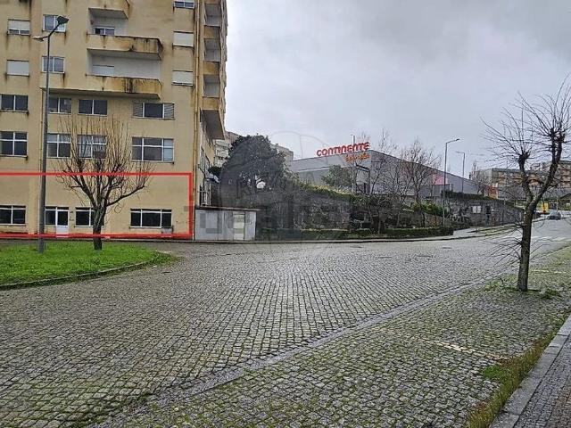 Loja venda em Várzea, Porto