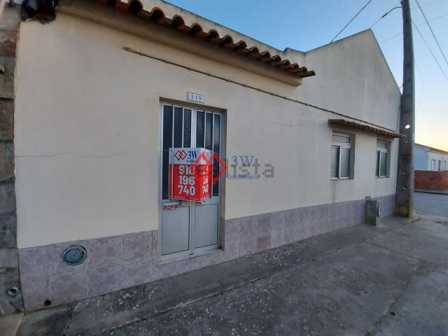 Armazém venda em Alpiarça, Santarém