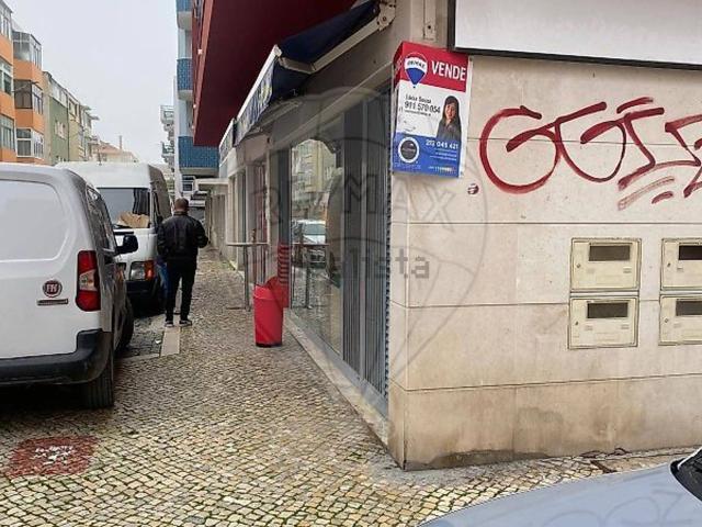 Loja venda em Verderena, Setúbal
