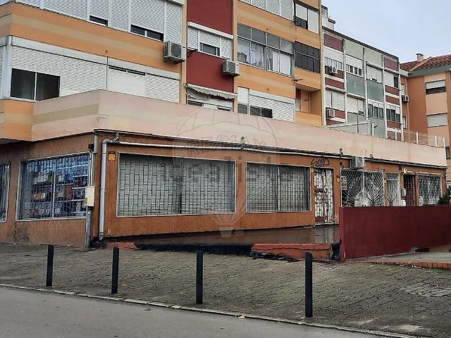 Armazém venda em Casquilhos, Verderena