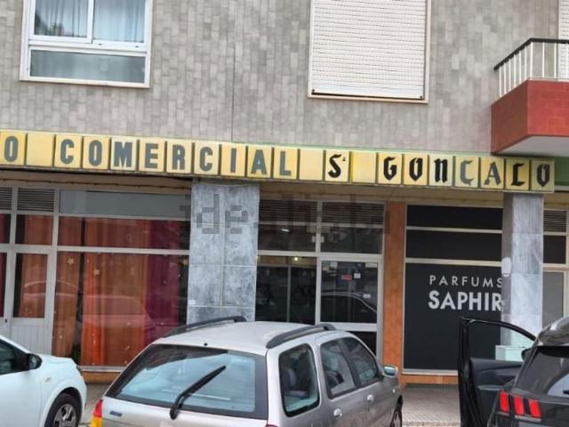 Loja venda em Verderena, Setúbal