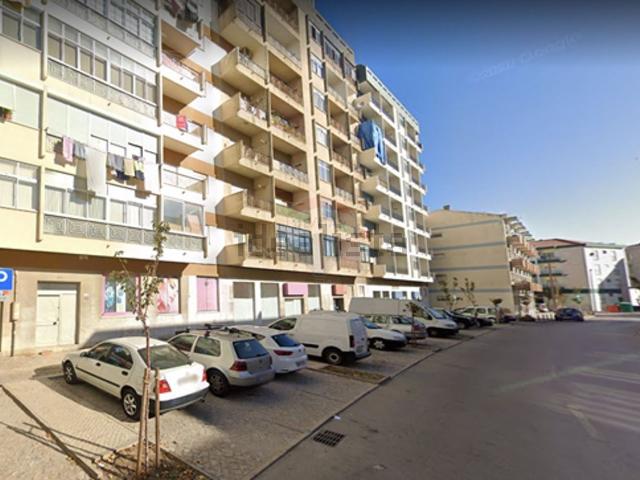 Loja venda em Verderena, Setúbal