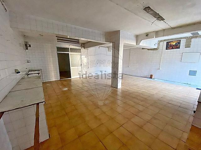 Armazém venda em Verderena, Setúbal