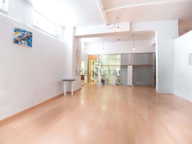 Loja venda em Vale de Arcena, Alverca Do Ribatejo