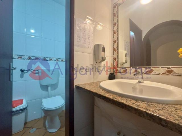 Loja venda em Vila da Praia, Portimão