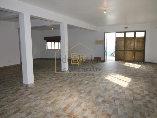 Armazém venda em Maria Pires, Portimão