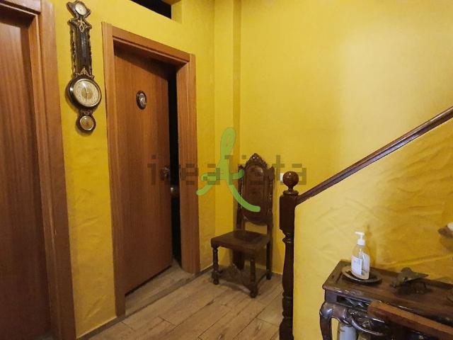 Loja venda em Vila da Praia, Portimão