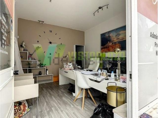 Loja venda em Praia de Alvor, Portimão